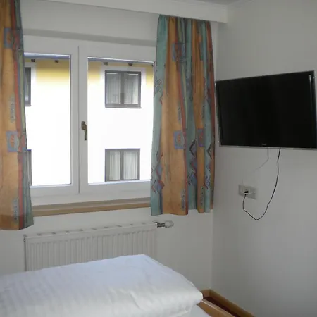 Eder - Joker Card Included In Summer Hotel 3*