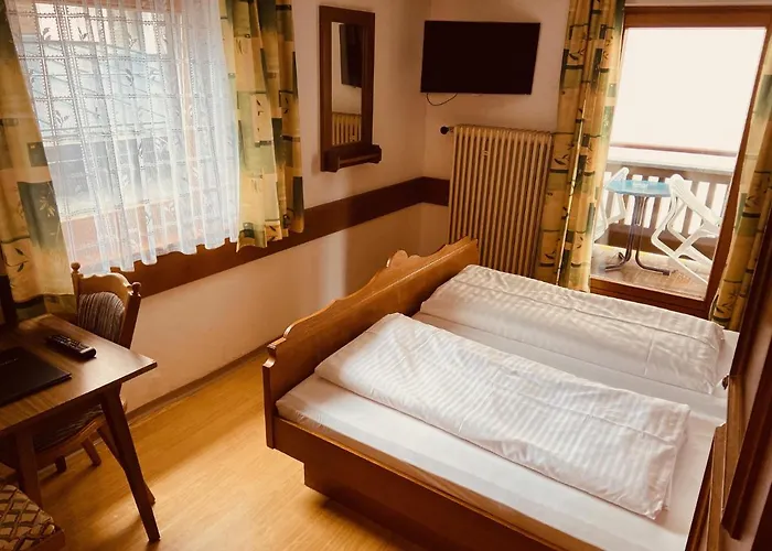 Hotell Eder - Joker Card Included In Summer 3*