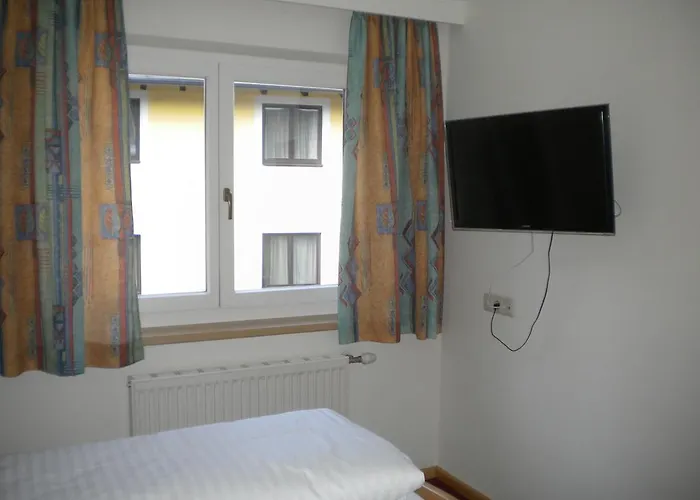 Eder - Joker Card Included In Summer Hotell 3*