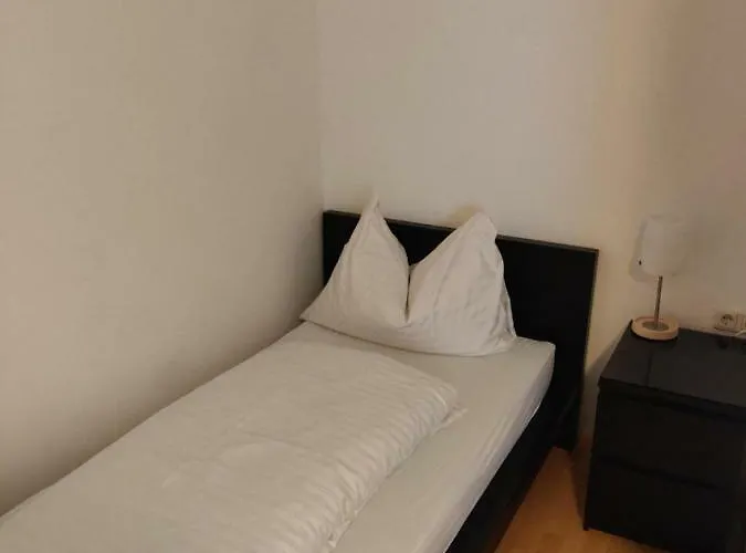 Hotell Eder - Joker Card Included In Summer